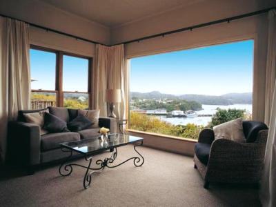 Stewart Island Lodge Oban  Екстер'єр фото